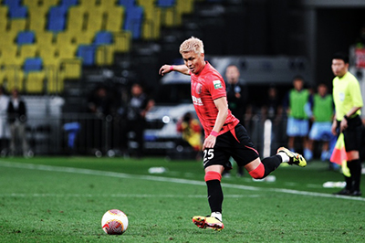 买提江发声:经纪人欠薪无碍我专注绿茵