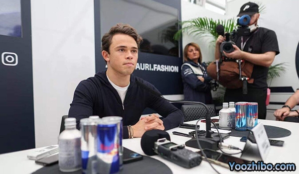 小红牛领队:迫不及待想让德弗里斯加入车队