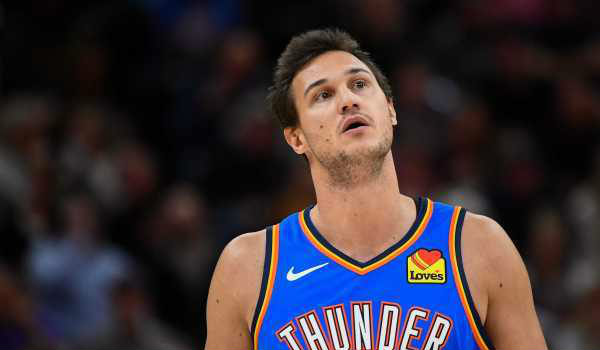 加里纳利3年6150万美元加盟<a href=/lanqiubs/hawks/ target=_blank class=infotextkey>老鹰</a>