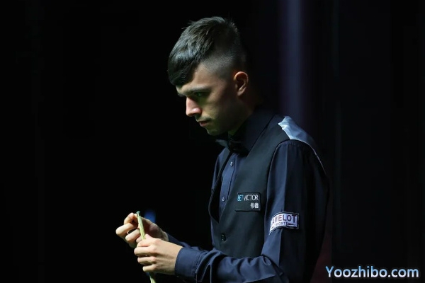 张安达埃梅里晋级 怀特遭印度选手绝杀!