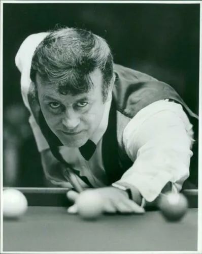 <a href=/tiyubs/snooker/ target=_blank class=infotextkey>斯诺克</a>传奇名宿道格-芒乔伊简介