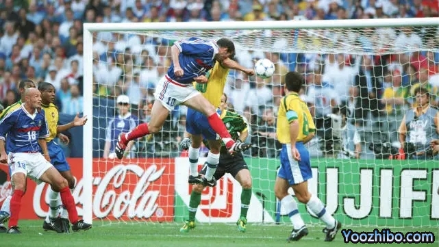 齐达内头球破门